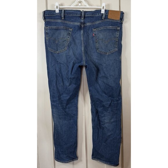 Levi's Men's 541 Athletic Fit Taper Jeans Premium Denim Size 42x29 (Actually) - Picture 2 of 7